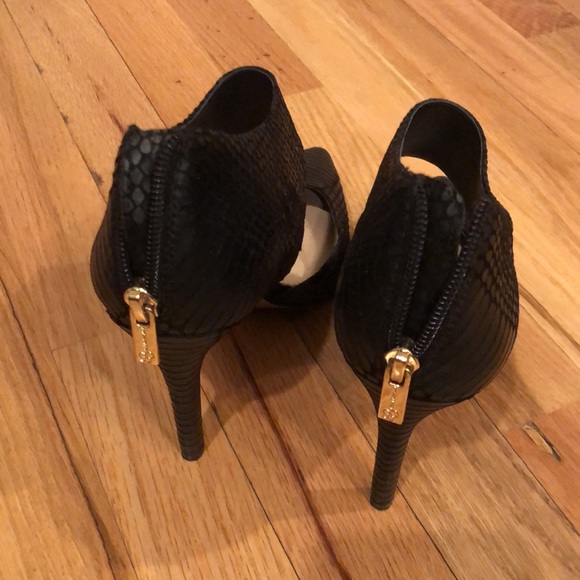 Jessica Simpson heels - Picture 3 of 5